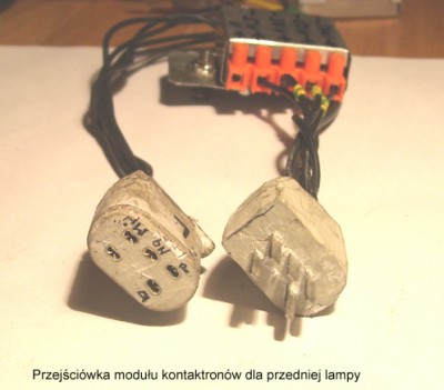 Przejściówka modułu kontaktronów dla przedniej lampy.jpg